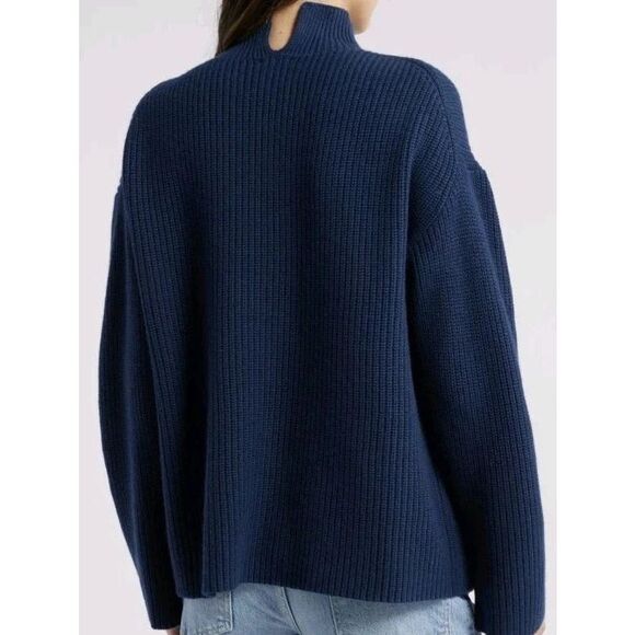 New Rails Sanna Wool Blend Sweater Dark Slate Navy Blue Size Medium - Picture 2 of 7